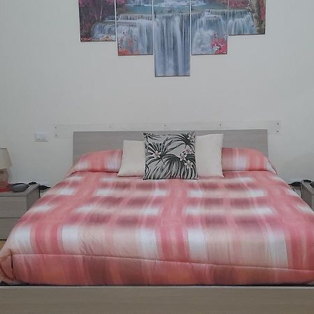 B&B Renella Caserta Buitenkant foto