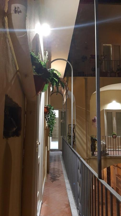 B&B Renella Caserta Buitenkant foto