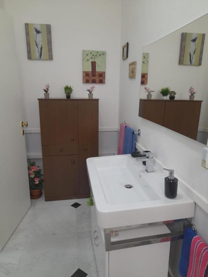 B&B Renella Caserta Buitenkant foto
