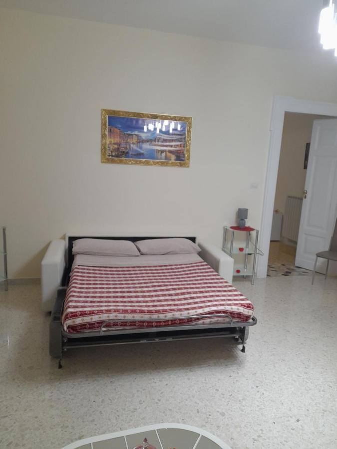 B&B Renella Caserta Buitenkant foto